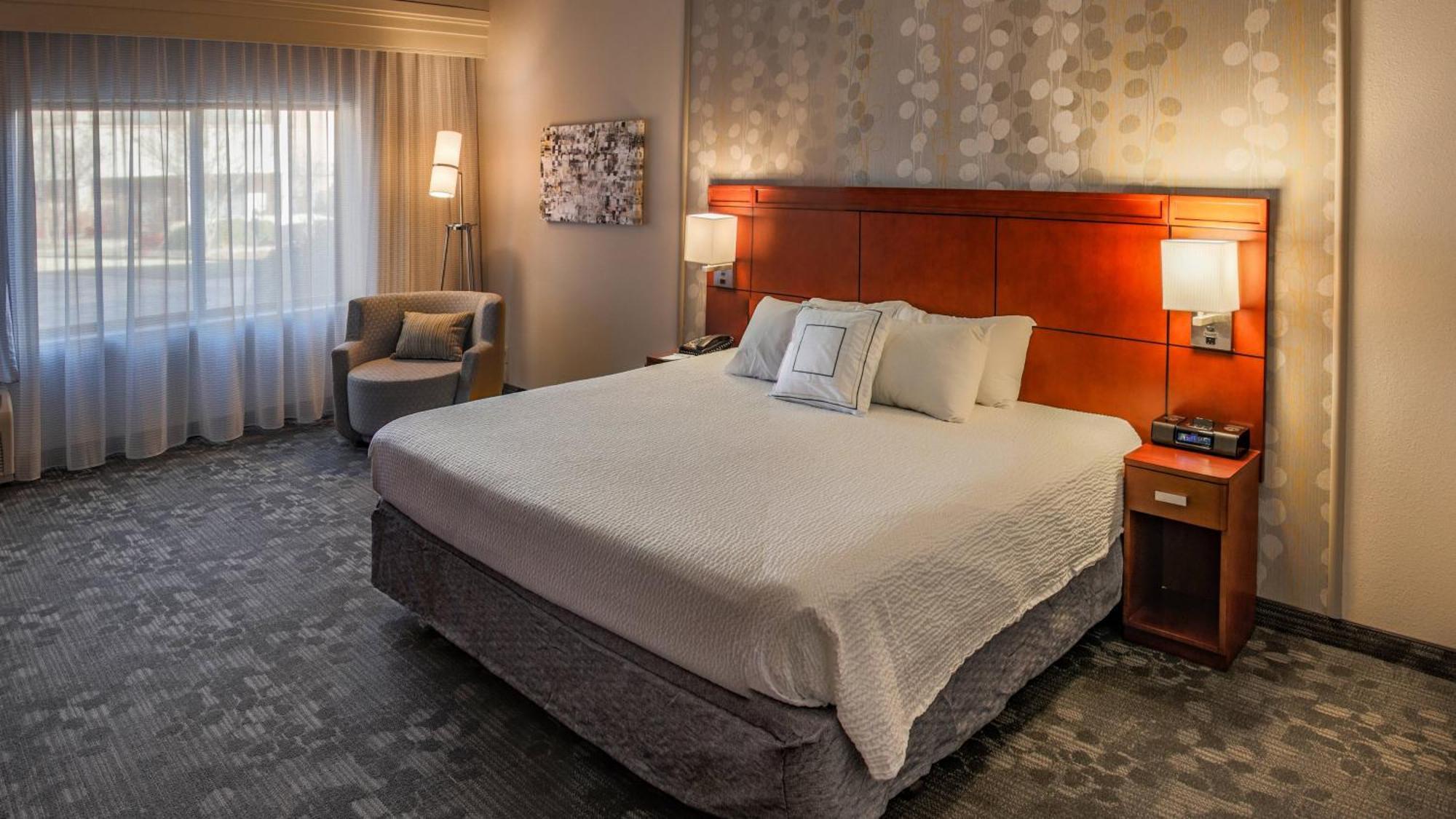 Courtyard By Marriott Norman Hotel Luaran gambar