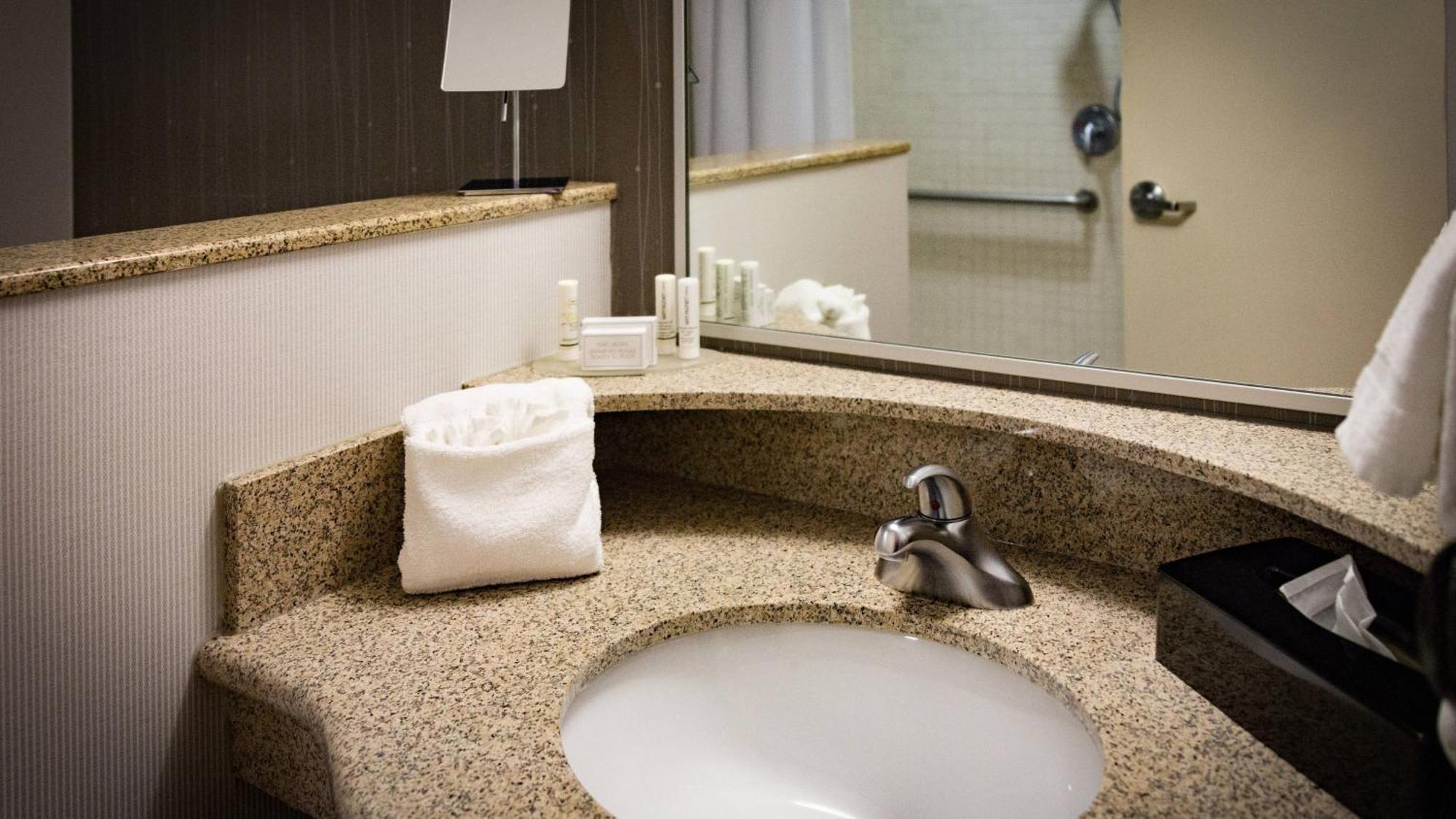 Courtyard By Marriott Norman Hotel Luaran gambar