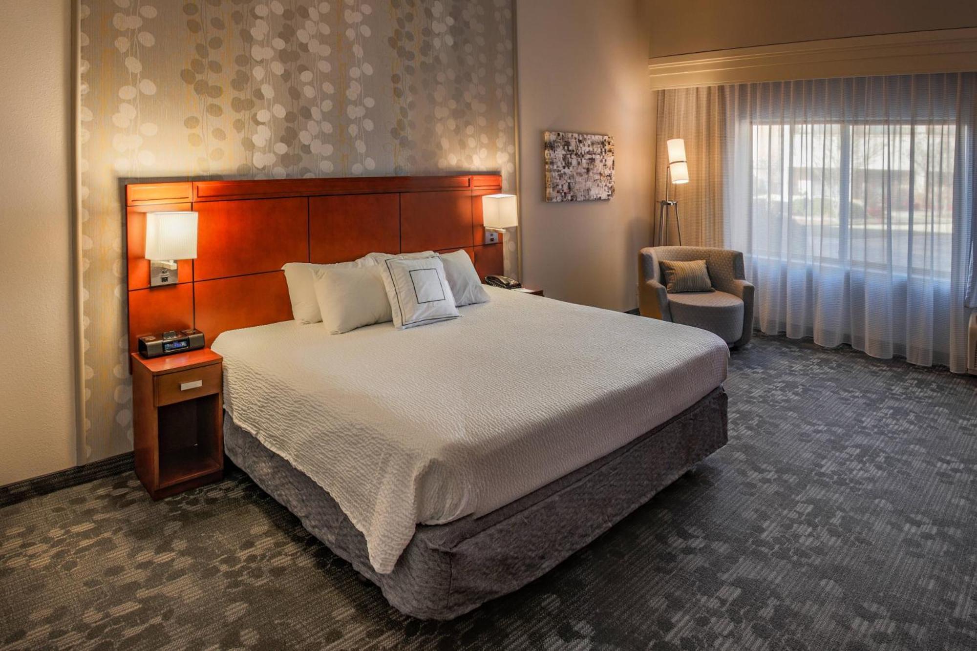 Courtyard By Marriott Norman Hotel Luaran gambar