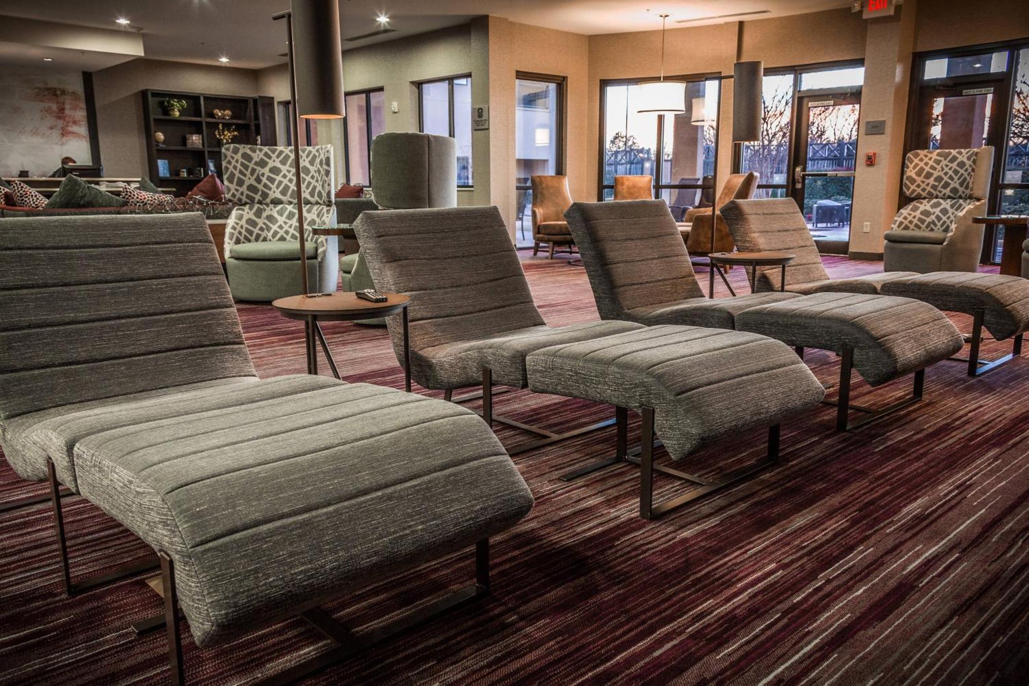 Courtyard By Marriott Norman Hotel Luaran gambar