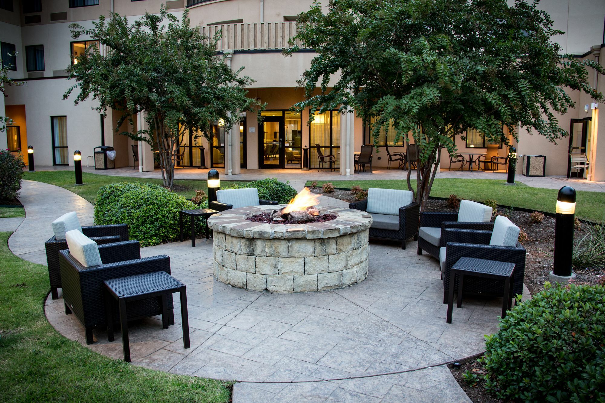Courtyard By Marriott Norman Hotel Luaran gambar